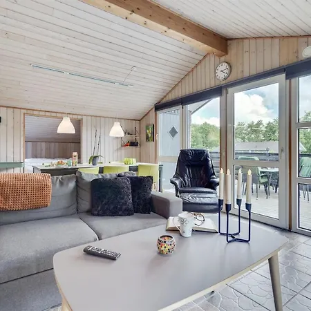 Alois - 31km From The Sea By Interhome *